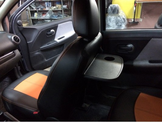 Авточехлы на Nissan Note Авточехлы на Nissan Note