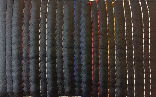 Варианты прострочек и цветов нитей авточехлов Dress4car Варианты прострочек и цветов нитей авточехлов Dress4car